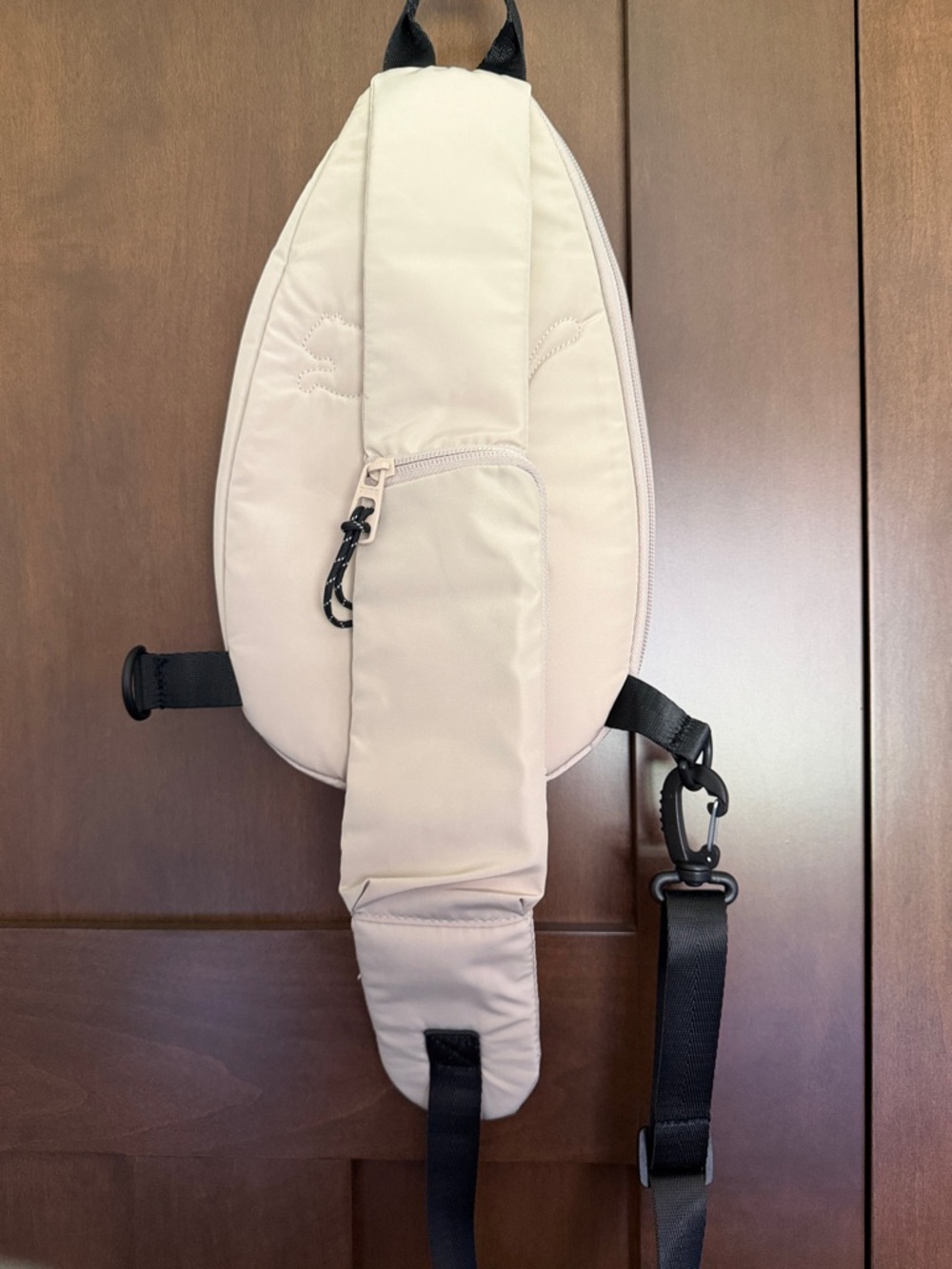 Puma Sling Backpack/Purse - Picture 3 of 7